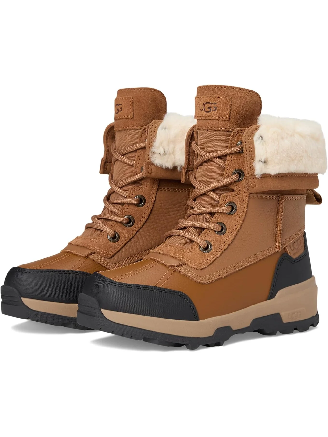 Ботинки UGG Kids  Adirondack Boots XXV — коричневый