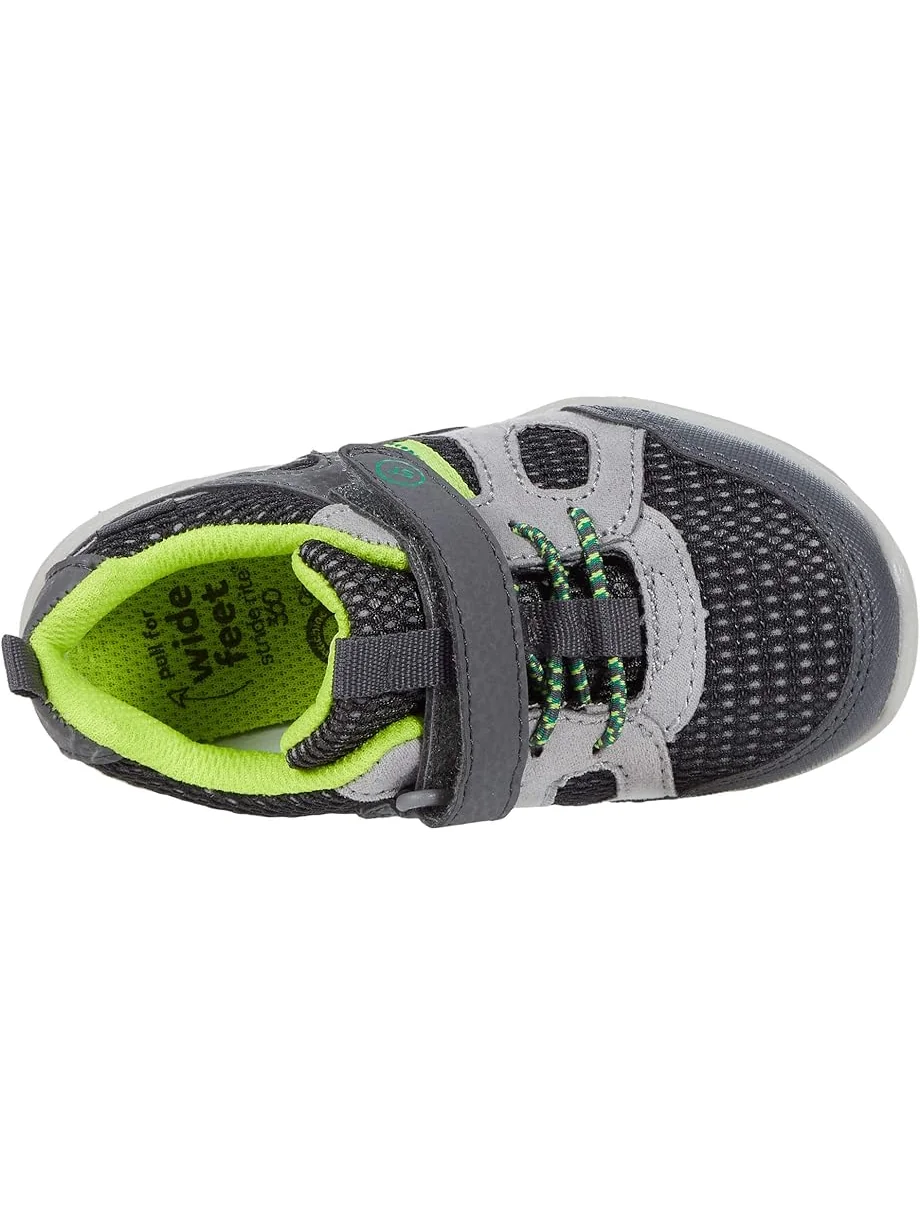 Детские кроссовки Stride Rite Artin 2.0 (Toddler/Little Kid) — изображение 2 из 6, серый
