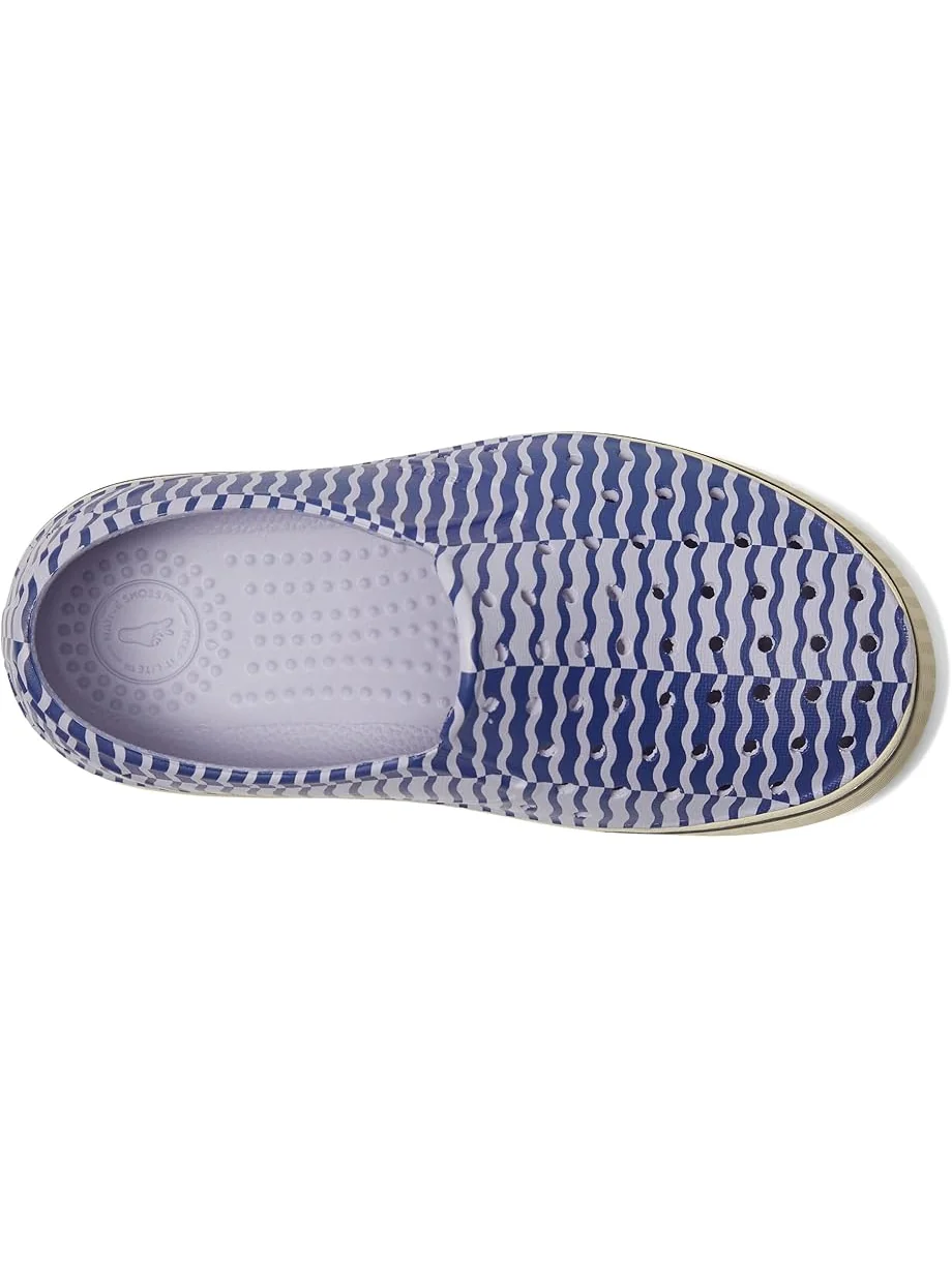 Детские слипоны Native Shoes Miles (маленький ребенок/большой ребенок) Native Shoes Kids — изображение 2 из 7