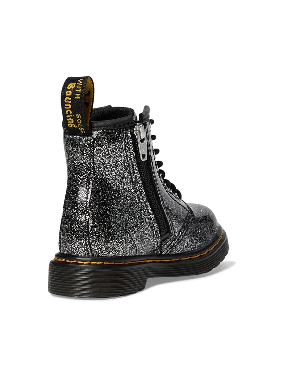 Детские ботинки Dr. Martens 1460 (Little Kid) Dr. Martens Kid's Collection — изображение 5 из 7, черный/серебристый