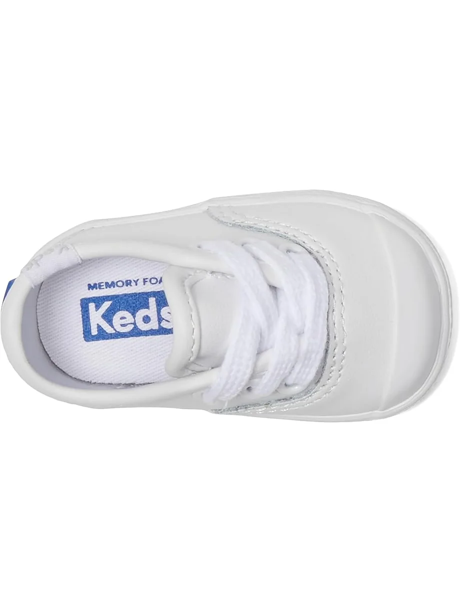 Детские ботиночки Keds Champion Toe Cap Crib (Toddler/Little Kid) Keds Kids — изображение 2 из 6, белый