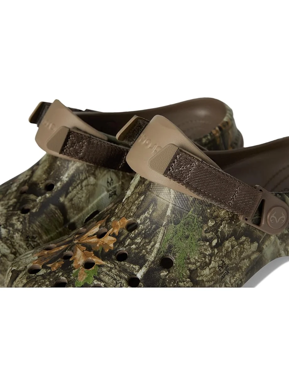 Унисекс клоги Crocs Classic All-Terrain - Camo Graphics, Realtree Apx — изображение 6 из 7, настоящее дерево