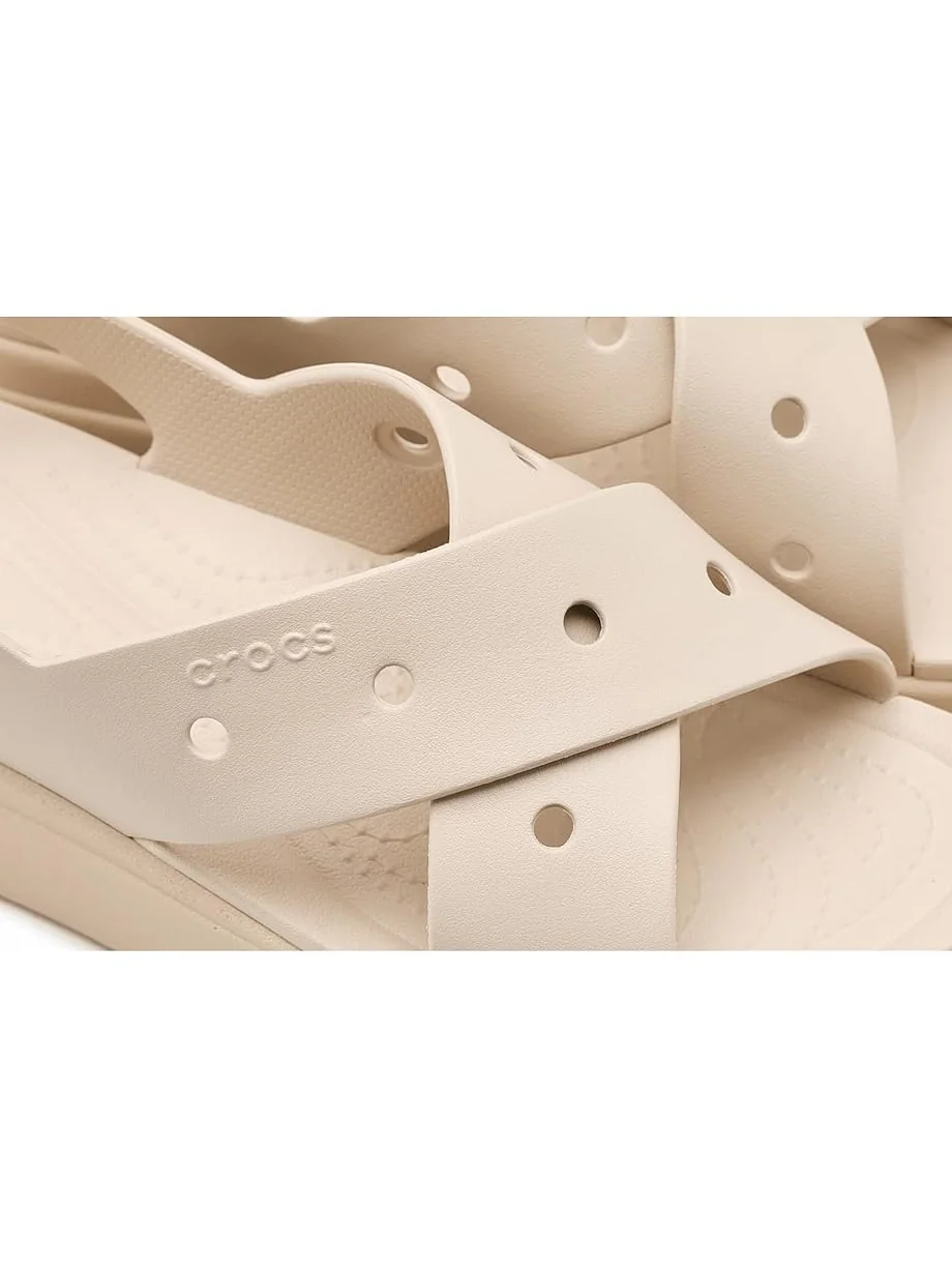 Женские сандалии Crocs Brooklyn 4U Low Wedges, Frappe/Cross-Strap — изображение 6 из 7, коричневый