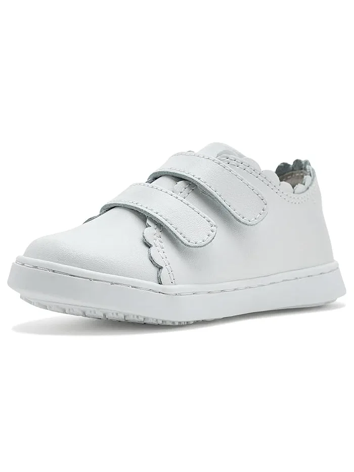 Кроссовки с рюшами Caroline L'Amour Shoes Kids — белый