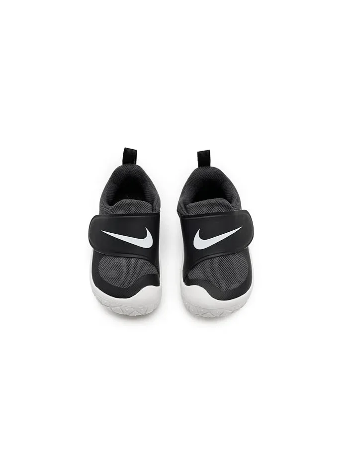 Кроссовки с широким носком Swoosh 1 Essential Nike Kids — изображение 2 из 4, черный/белый//белый