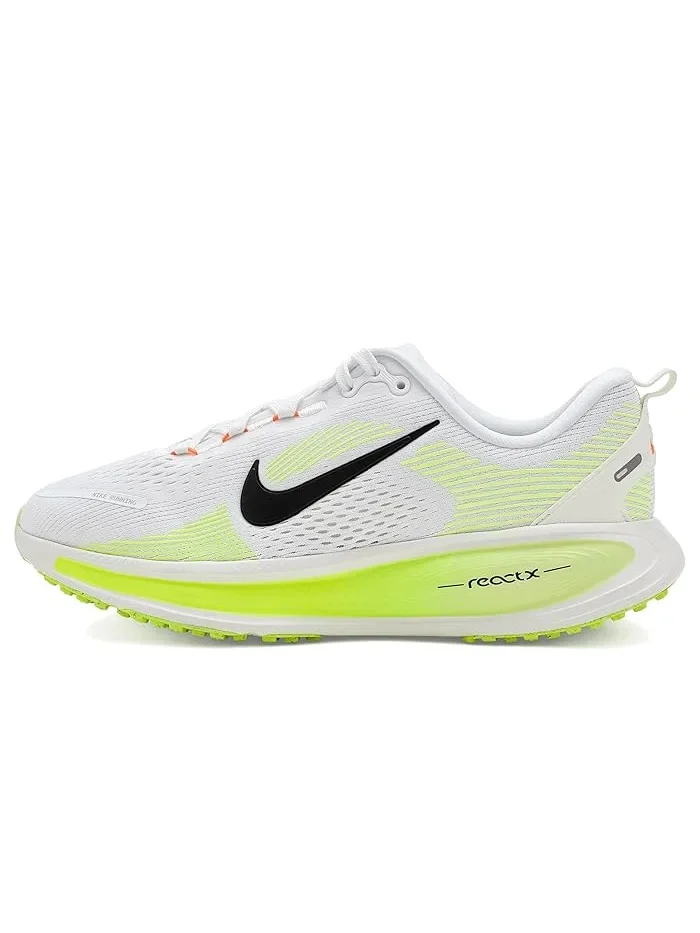 Кроссовки беговые Vomero 18 Nike Kids — изображение 4 из 4, белый/черный