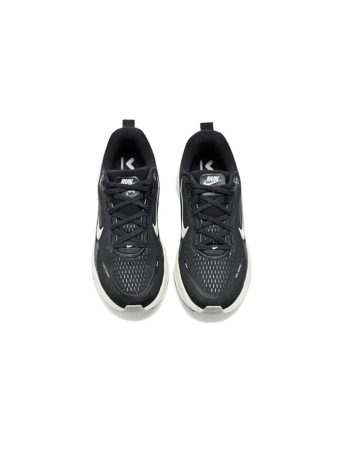 Кроссовки беговые Vomero 18 Nike Kids — изображение 2 из 4, черный/белый