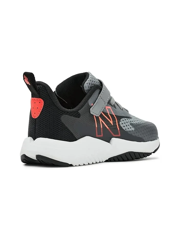 Кроссовки Rave Run v2 New Balance Kids — изображение 3 из 4, серый/черный