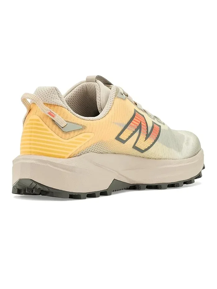 Кроссовки для бега Fuelcell Rebel Trail New Balance — изображение 3 из 4, белый