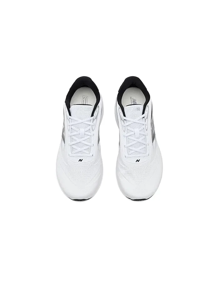 Кроссовки Fresh Foam 680 V9 New Balance — изображение 2 из 4, белый/черный
