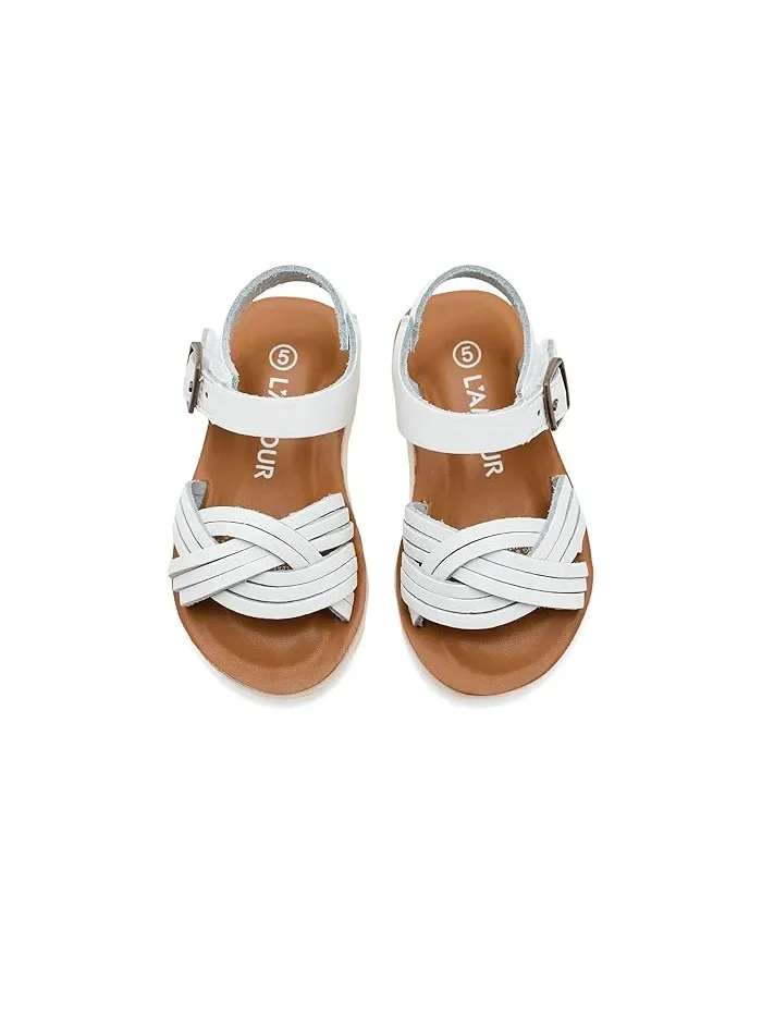 Сандалии на размер меньше Athena L'Amour Shoes Kids — изображение 2 из 4, белый
