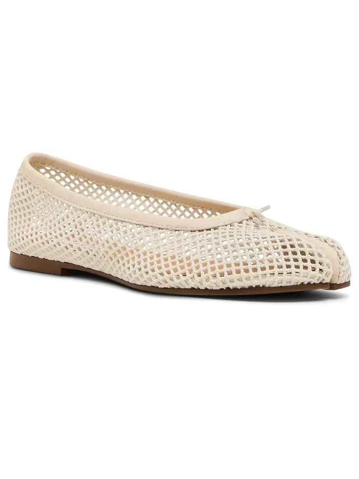 Балетки с раздвоенным мысом Calico Steve Madden — изображение 1 из 4, кость
