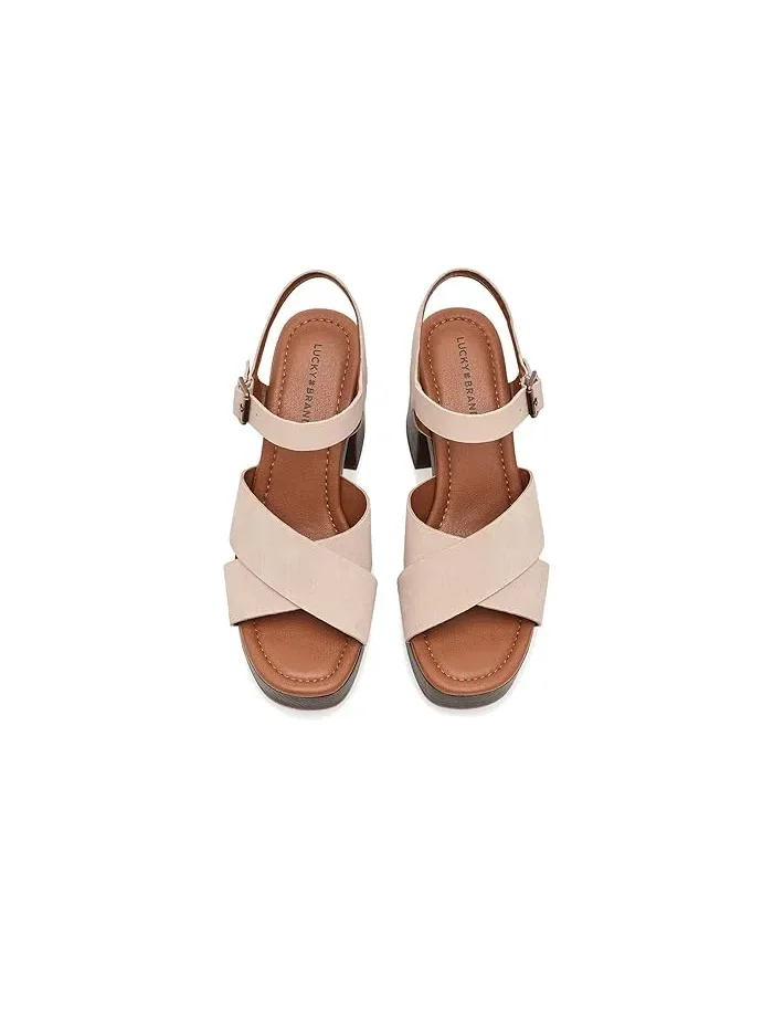 Сандалии на каблуке с перекрестными ремешками Carsen Cross Strap Lucky Brand, Cannellini — изображение 2 из 4, бежевый