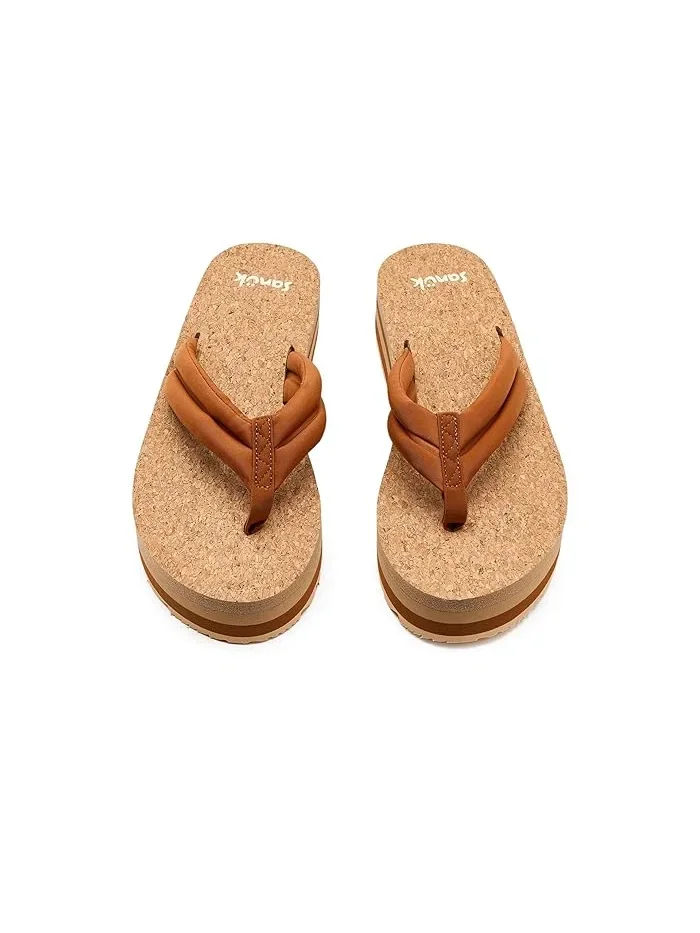 Сандалии с пенным наполнением Yoga Puff-n-Stuff Sanuk — изображение 2 из 4, коричневый