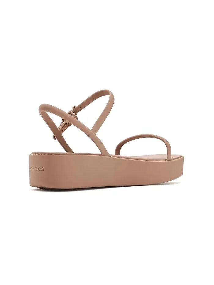 Сандалии платформа Miami Y-strap Crocs — изображение 3 из 4, молочный шоколад
