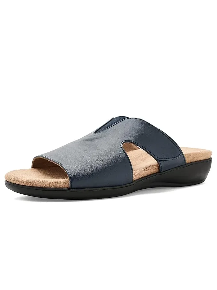 Сандалии кожаные Roxine 2.0 Trotters
