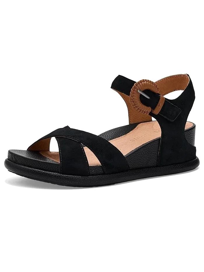 Сандалии с перекрестным верхом Jaylee Gentle Souls by Kenneth Cole