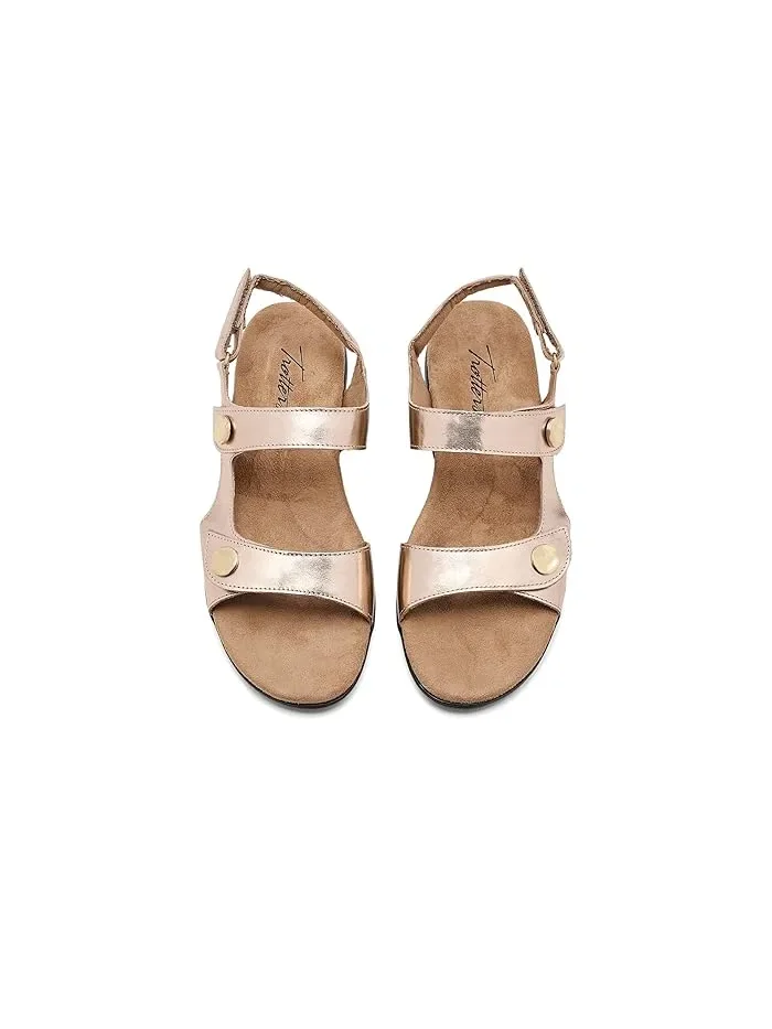 Сандалии Metallic Romi Trotters — изображение 2 из 4, шампань