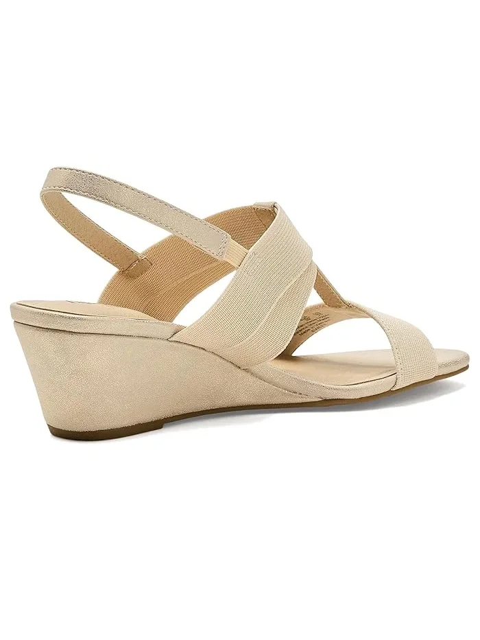 Сандалии на каблуке Sweet Slingback LifeStride — изображение 3 из 4, золотистый