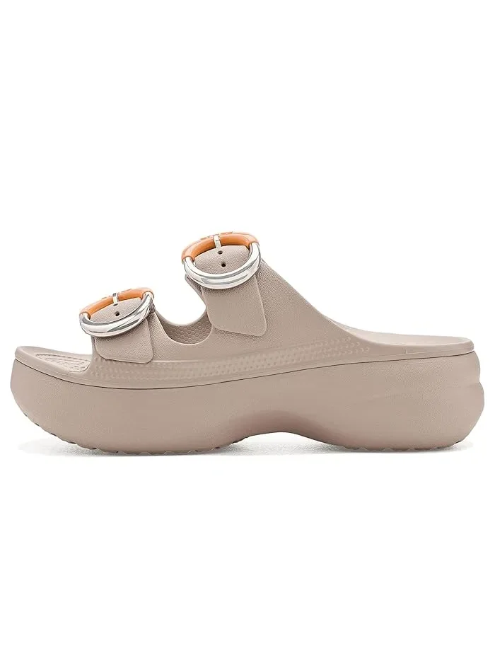 Сандалии на платформе Saturday Buckle Crocs — изображение 4 из 4, бежевый