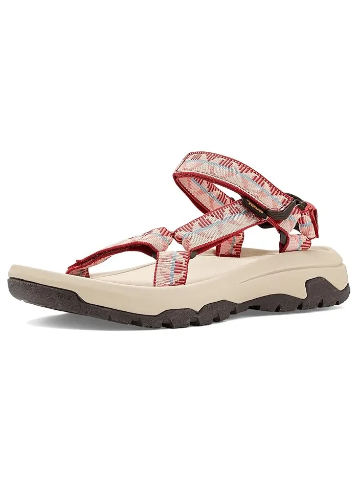 Сандалии Hurricane XLT3 Teva, Criss Cross Bossa Nova