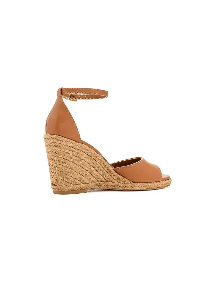 Босоножки на танкетке Felyn Espadrille Wedge Vince Camuto — изображение 3 из 4, золотистый
