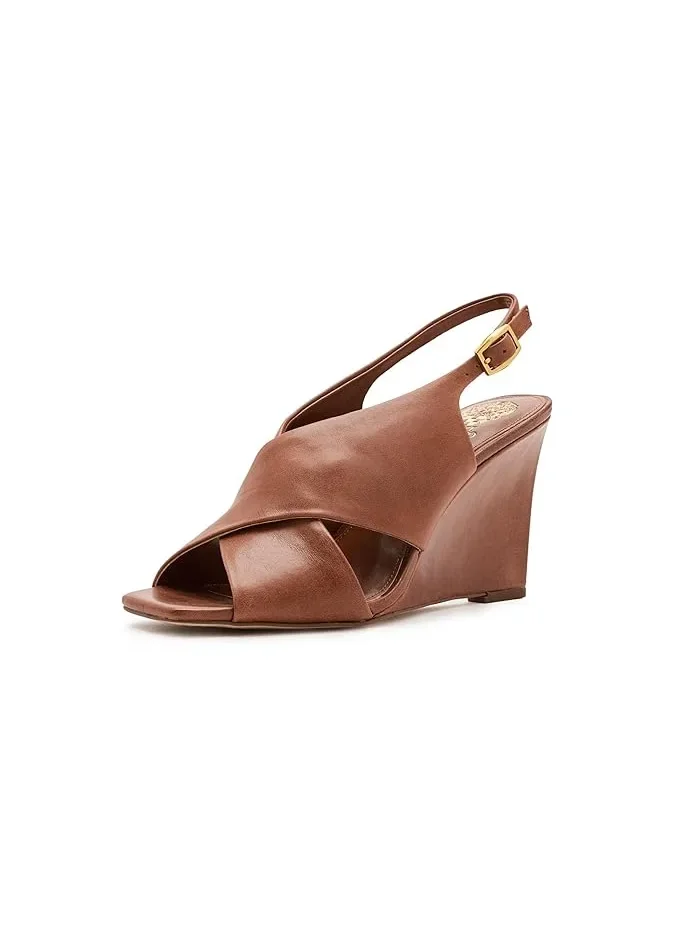 Туфли на каблуке с перекрестными ремешками Ameira Vince Camuto