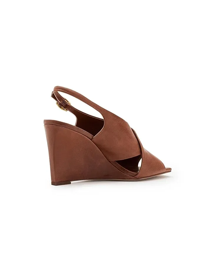 Туфли на каблуке с перекрестными ремешками Ameira Vince Camuto — изображение 3 из 4, бренди