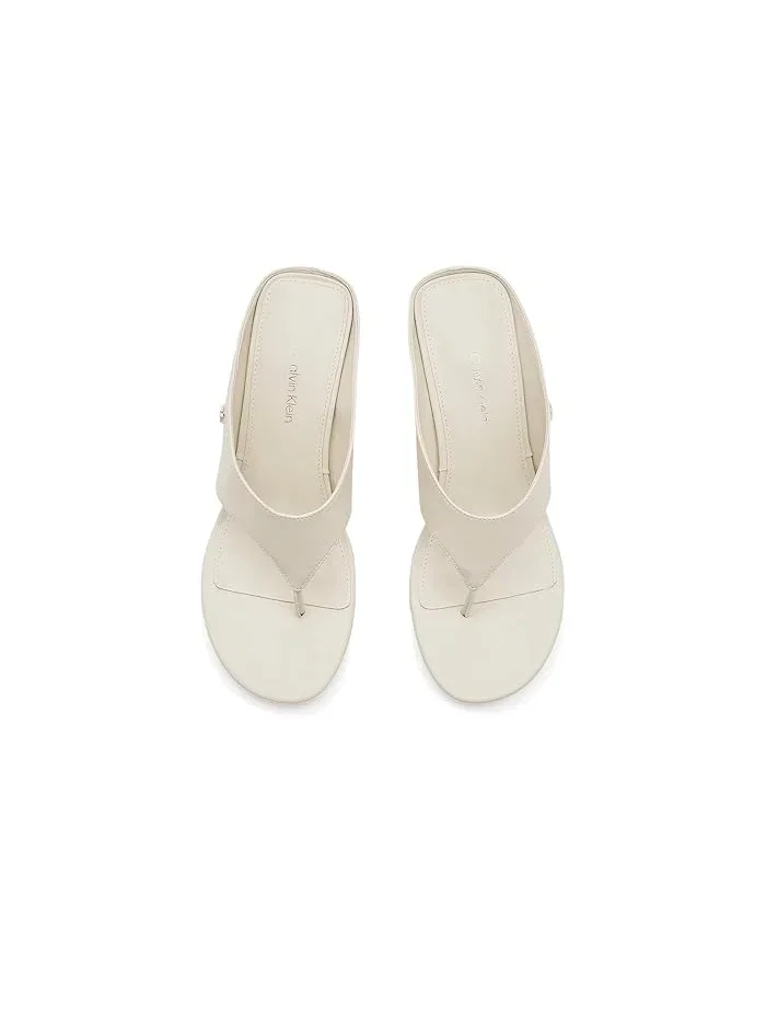 Босоножки на каблуке Marchela Calvin Klein — изображение 2 из 4, белый