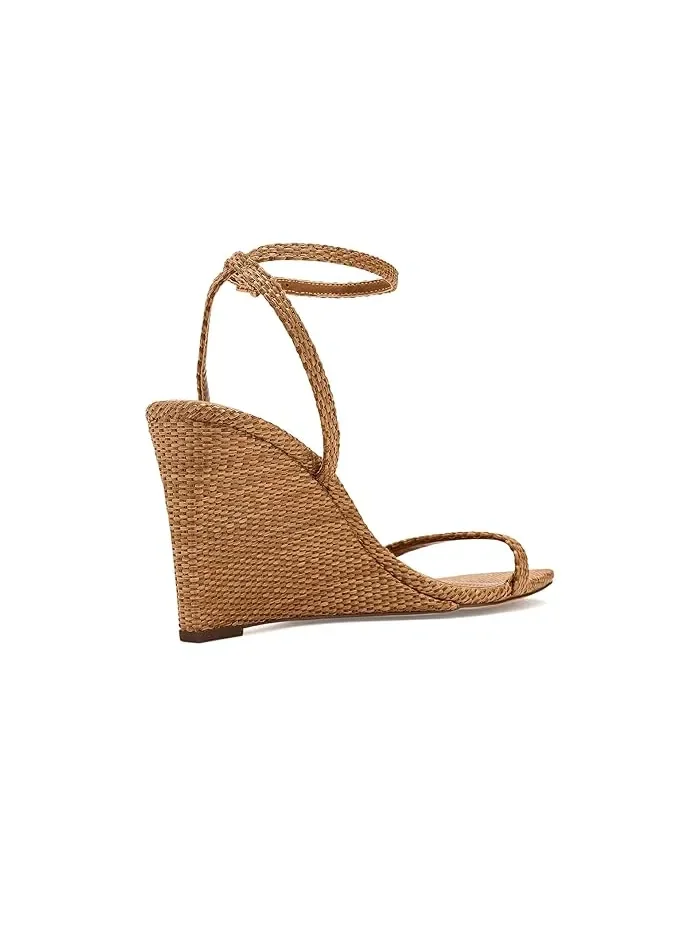 Босоножки на танкетке Ambee Vince Camuto — изображение 2 из 4, золотистый