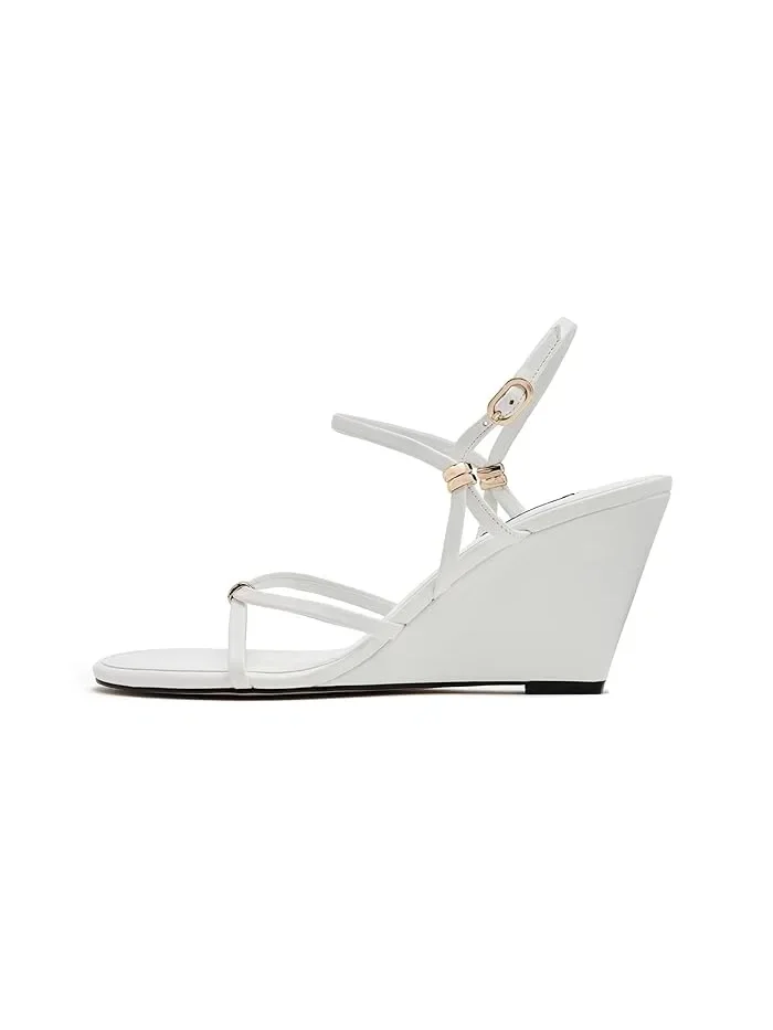 Босоножки на каблуке Devva Nine West — изображение 4 из 4, белый