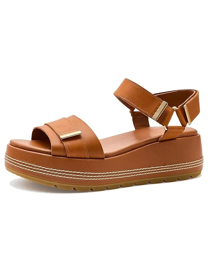 Босоножки на платформе Sunpeak Platform Y-strap SOREL