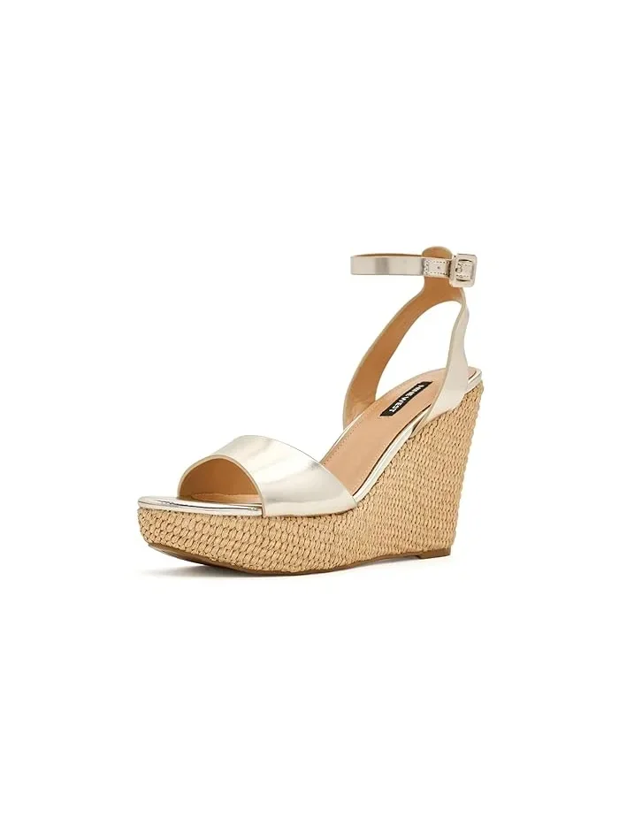 Босоножки на платформе и каблуке Hanlow Nine West