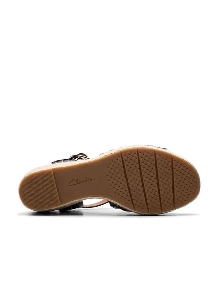 Босоножки на платформе Sabina Strap Clarks — изображение 3 из 4, черный