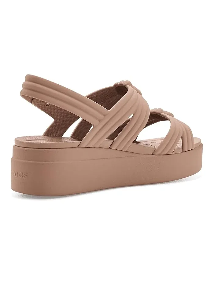 Туфли-лодочки на платформе Brooklyn Knot Low Wedge Crocs, Latte Knot — изображение 3 из 4, латте