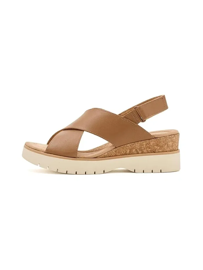 Босоножки на каблуке Clarks Diaz Cross — изображение 4 из 4, бежевый