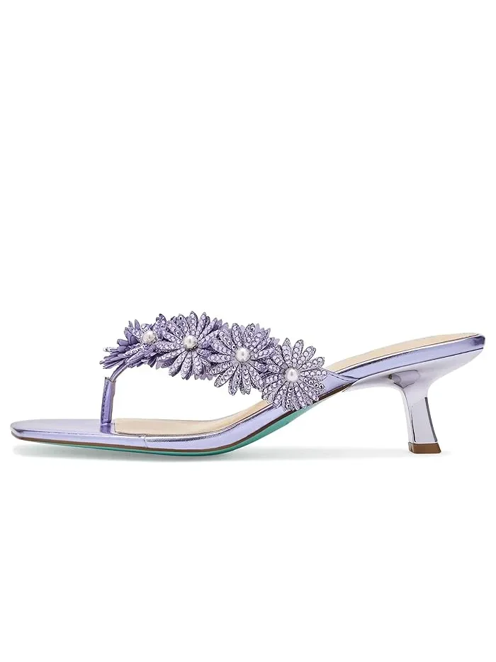 Босоножки на каблуке Lesli Blue by Betsey Johnson — изображение 4 из 4, фиолетовый