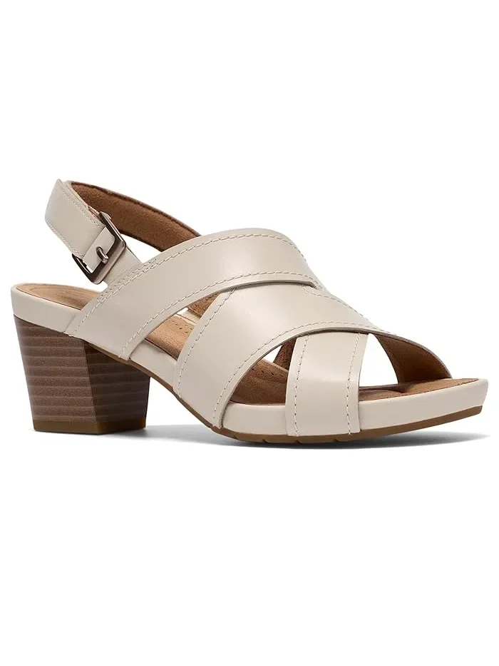 Туфли на каблуке Kymber Shine Clarks — изображение 1 из 4, кремовый