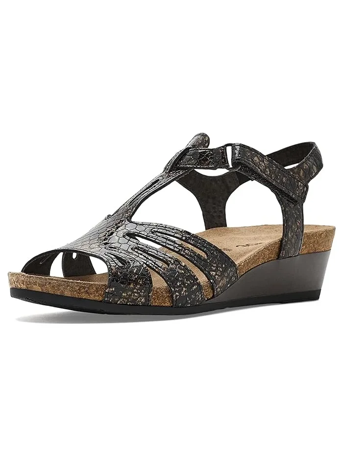 Туфли на каблуке Starlet Naot, Reptile Patent Leather