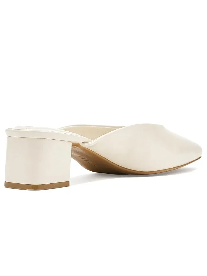 Туфли на каблуке Maeus Anne Klein — изображение 3 из 4, кость