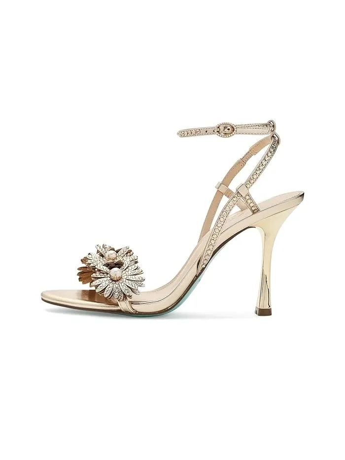 Туфли на каблуке Mylee Blue by Betsey Johnson — изображение 4 из 4, золото