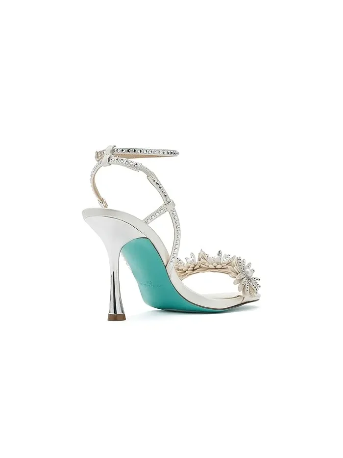 Туфли на каблуке Mylee Blue by Betsey Johnson — изображение 3 из 4, белый