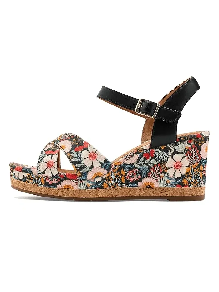 Туфли с цветочным принтом Chicly Floral Clarks — изображение 4 из 4, черный