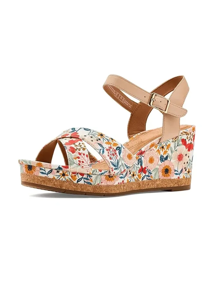 Туфли женские с цветочным принтом Chicly Floral Clarks