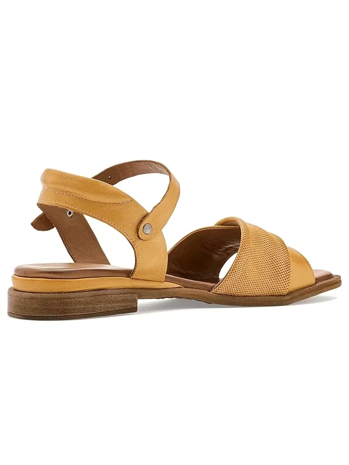 Сандалии Gradie Flat Sandals Miz Mooz — изображение 3 из 4, охристый