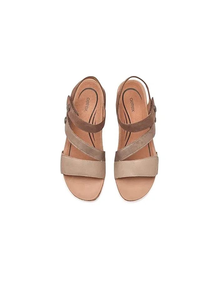Босоножки на танкетке Madelyn Wedge Sandal Aetrex — изображение 2 из 4, мульти