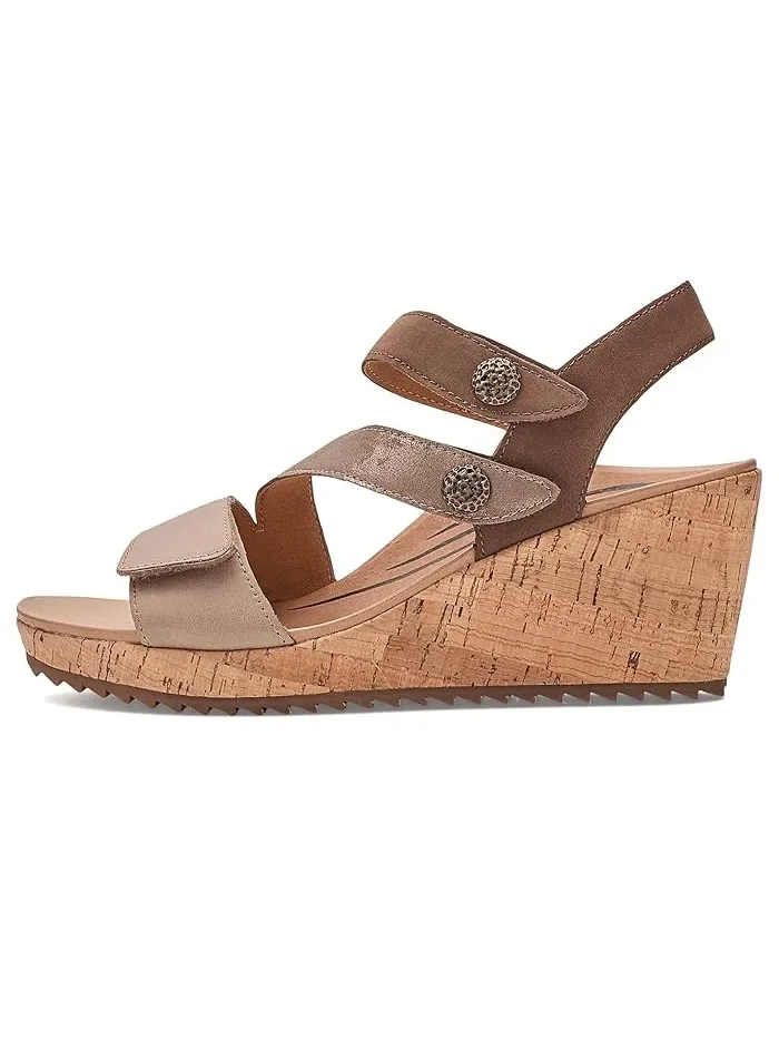 Босоножки на танкетке Madelyn Wedge Sandal Aetrex — изображение 4 из 4, мульти