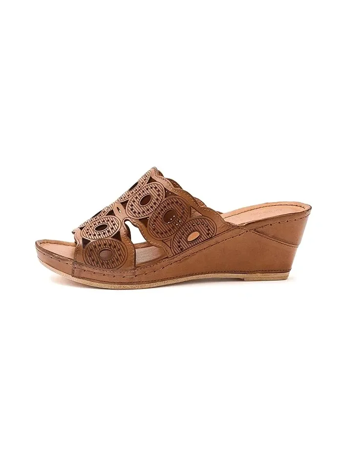 Босоножки на танкетке Labarnas Spring Step — изображение 4 из 4, коричневый