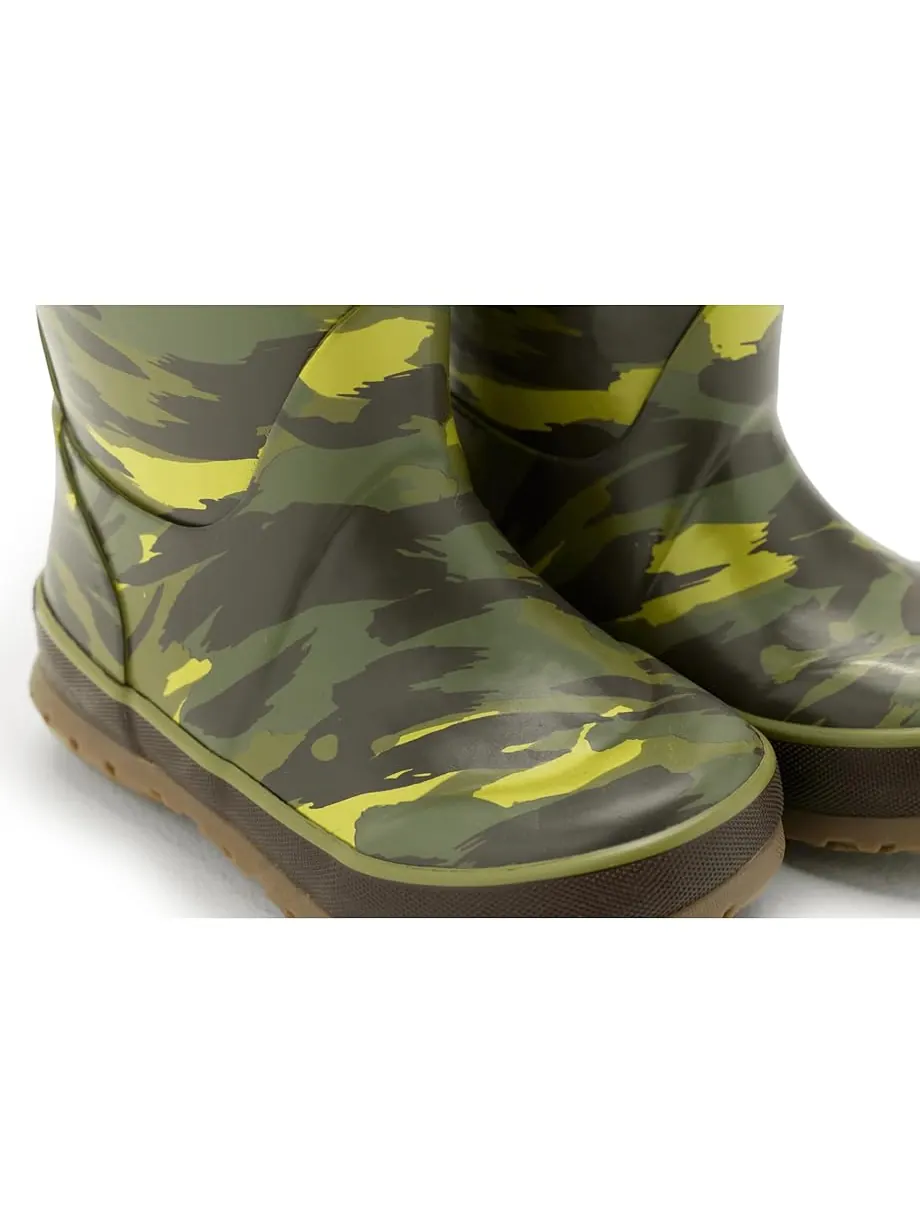 Детские резиновые сапоги Bogs Kids Rainboot Brush Camo (Little Kid/Big Kid) — изображение 6 из 7, зеленый мульти