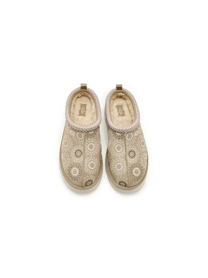Тапочки с вышивкой Tazz Sun Stitch UGG Kids — изображение 2 из 4, горчичный